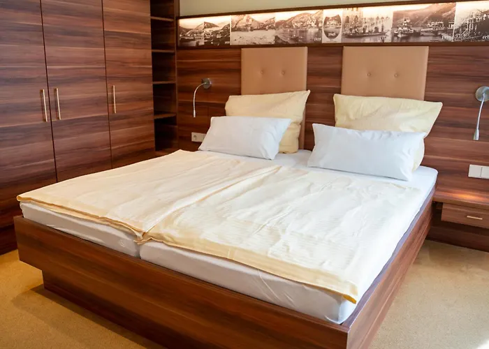 Unter Den Linden Hotel 3*