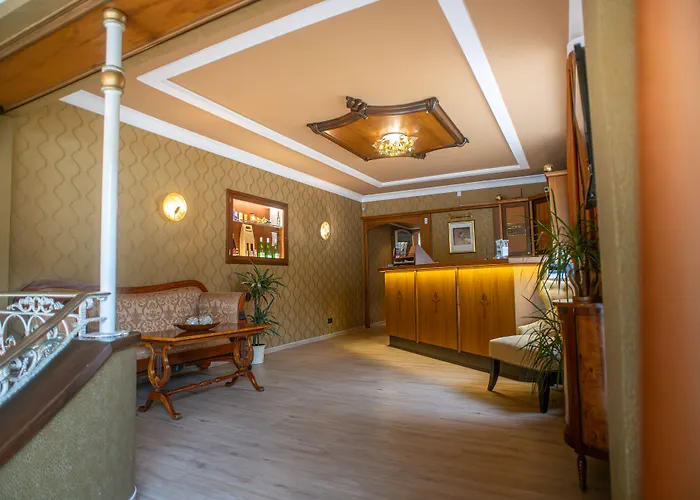 Hotel Unter Den Linden 3*